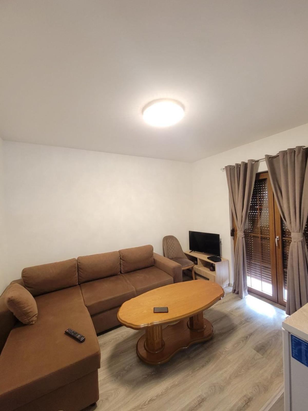 Eleon Motel Brezovica Kültér fotó