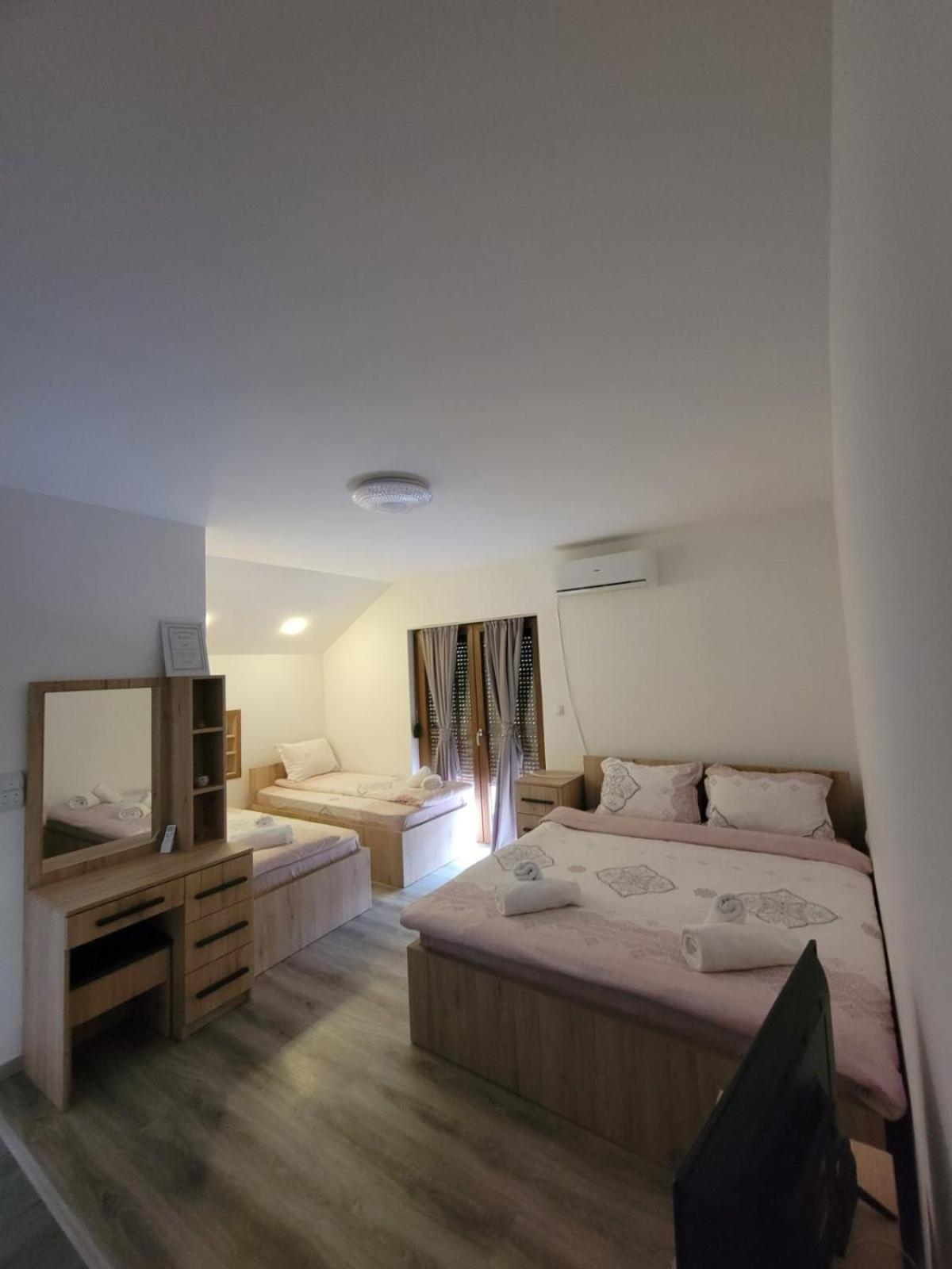 Eleon Motel Brezovica Kültér fotó