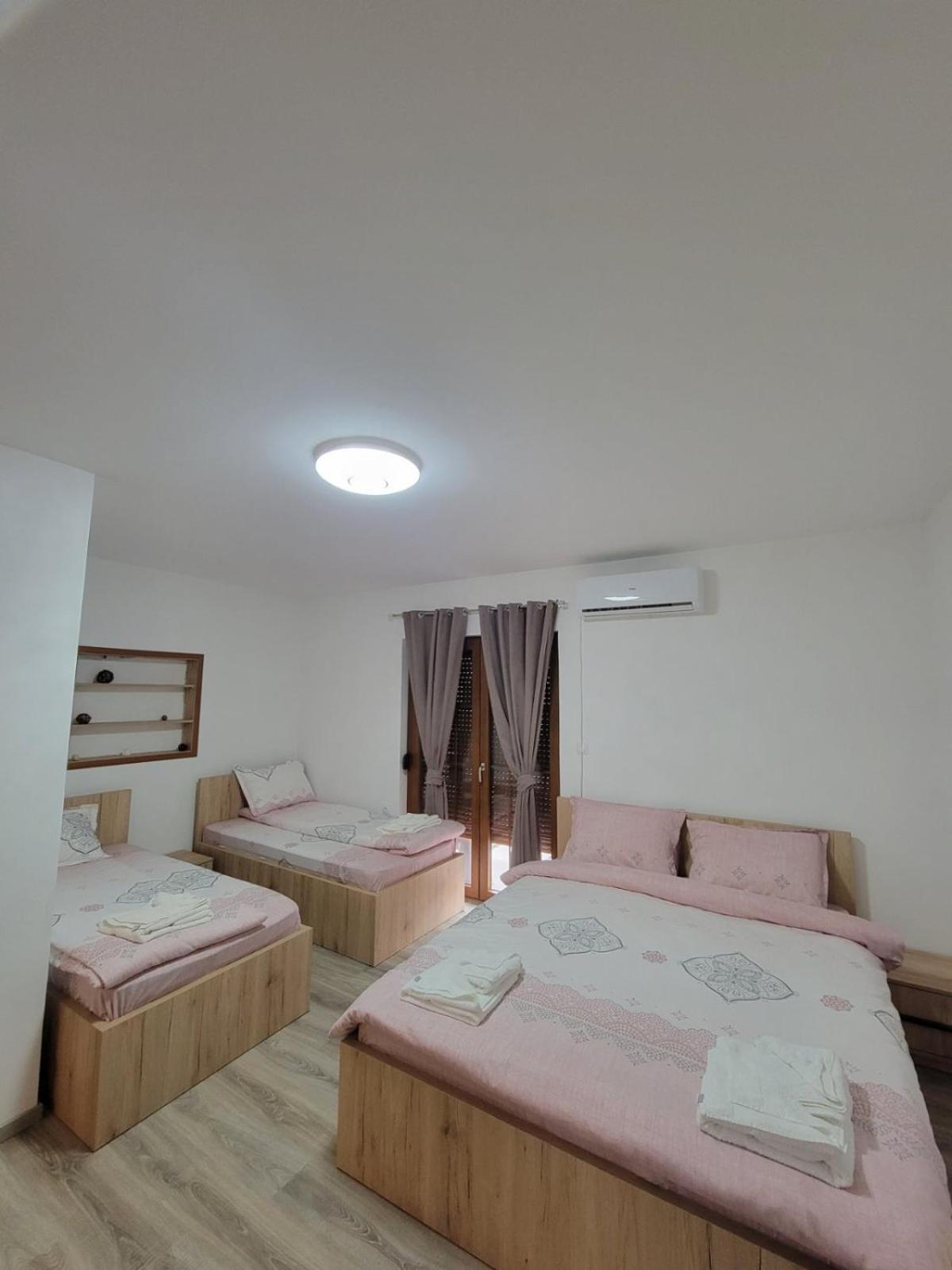 Eleon Motel Brezovica Kültér fotó