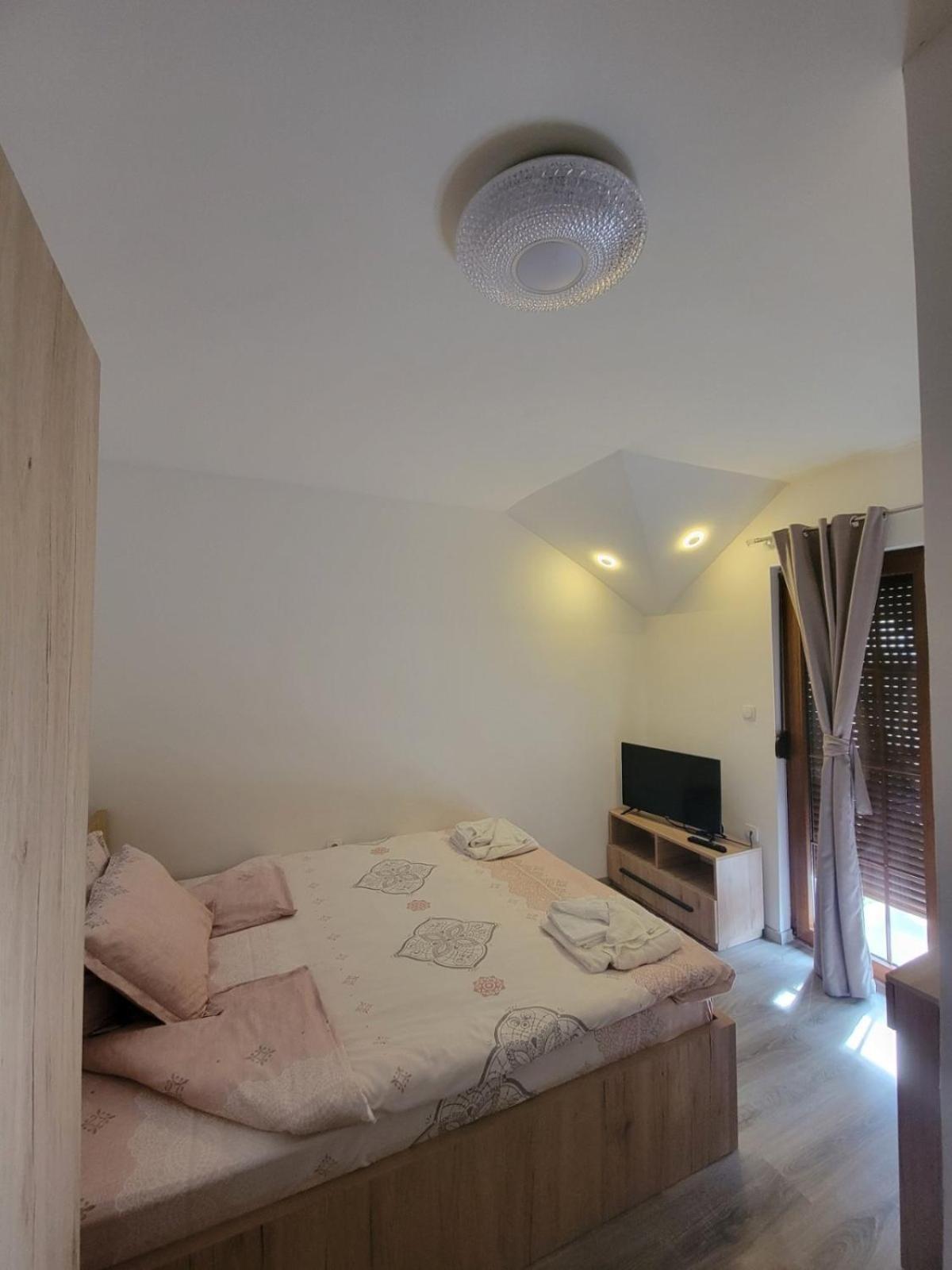 Eleon Motel Brezovica Kültér fotó