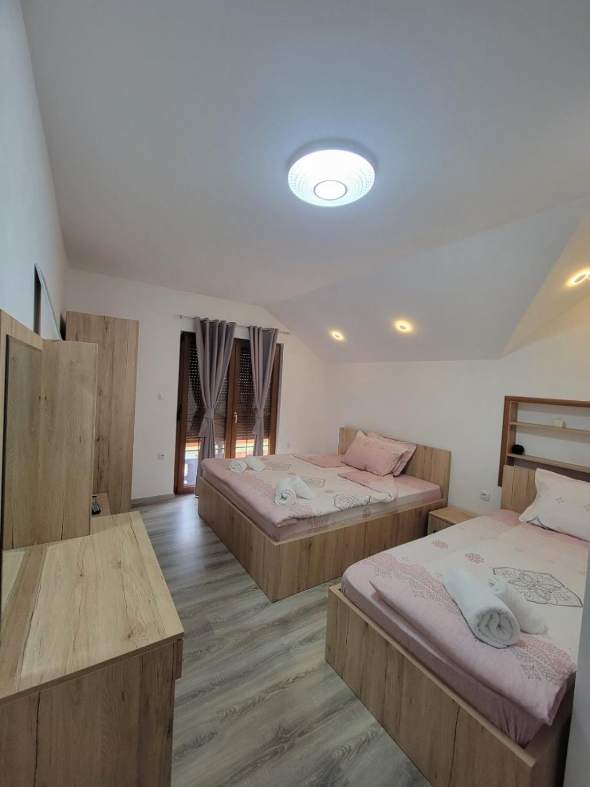 Eleon Motel Brezovica Kültér fotó